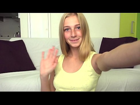 ❤️ Quando sono annoiata mi masturbo pigramente la mia figa rosa ️ Pornoal it.watchhentai.ru ❌️❤